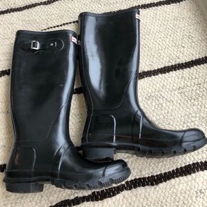 VGUC Women’s Glossy Black Tall Hunter Boots